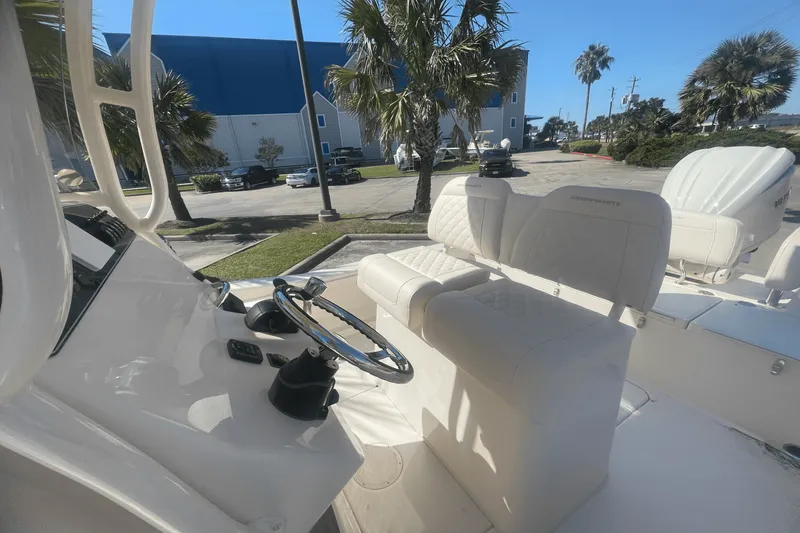 Slide: The Image of Grady-White 251 CE 2025 - 16