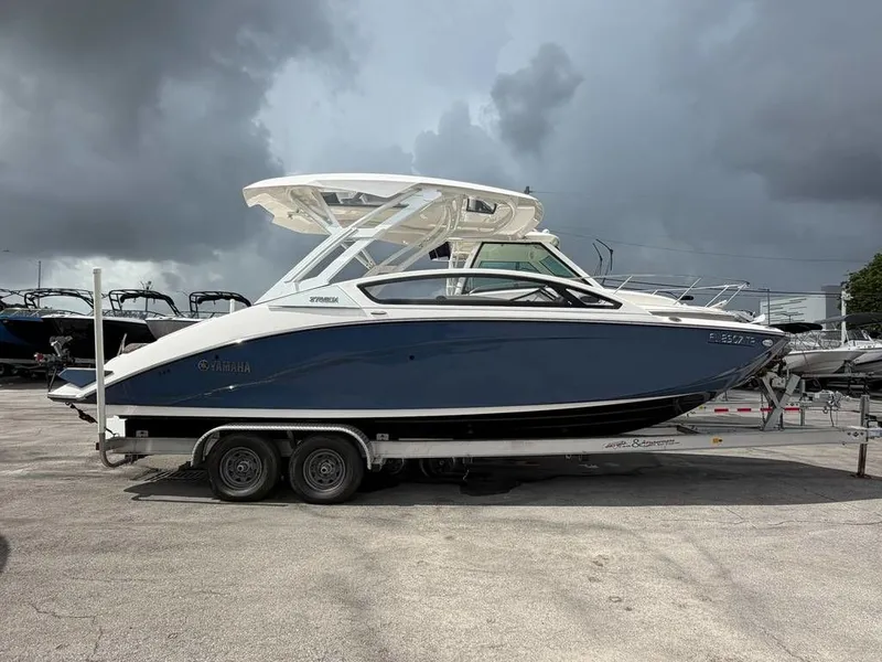 The Image of Yamaha 275SDX 2023 - 0