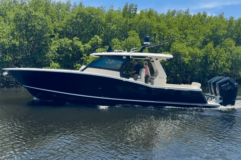 The Image of Scout 425 LXF 2025 - 0