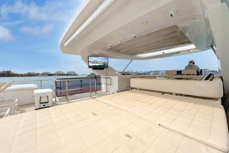 Slide: The Image of Azimut 80 FLYBRIDGE 2017 - 50