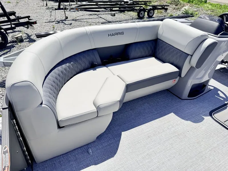 Slide: The Image of Harris Cruiser 210 CWDH 2026 - 45