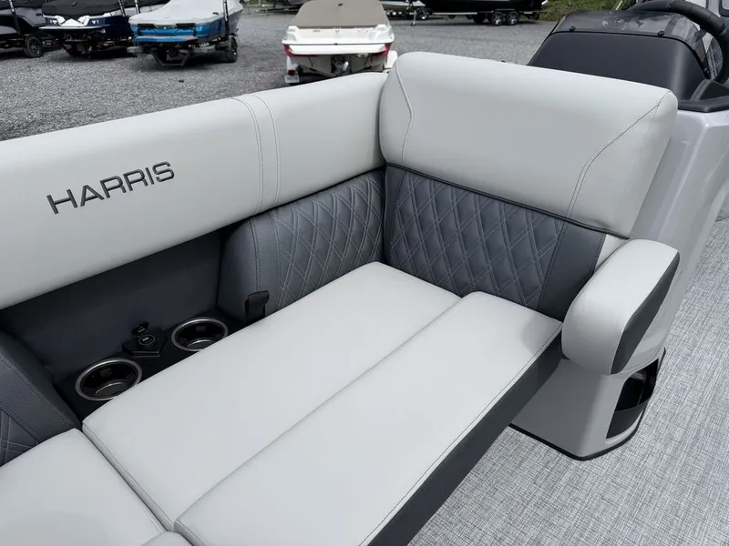 Slide: The Image of Harris Cruiser 210 CWDH 2026 - 39