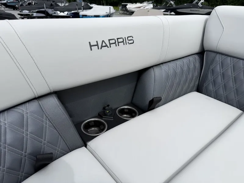 Slide: The Image of Harris Cruiser 210 CWDH 2026 - 38