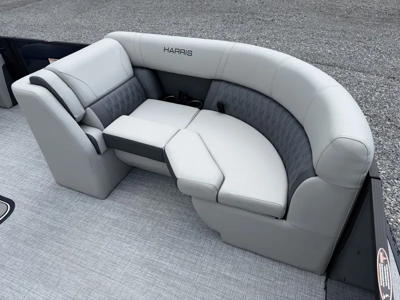 Slide: The Image of Harris Cruiser 210 CWDH 2026 - 44