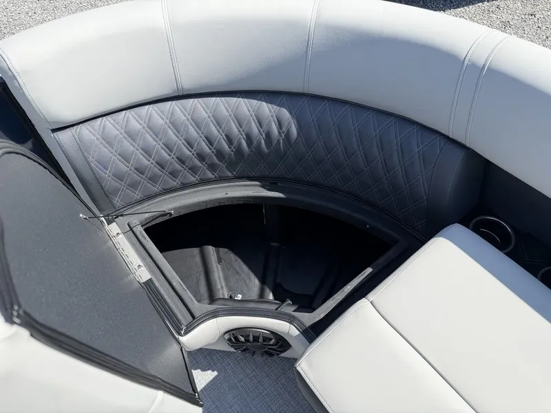 Slide: The Image of Harris Cruiser 230 CWDH 2026 - 44