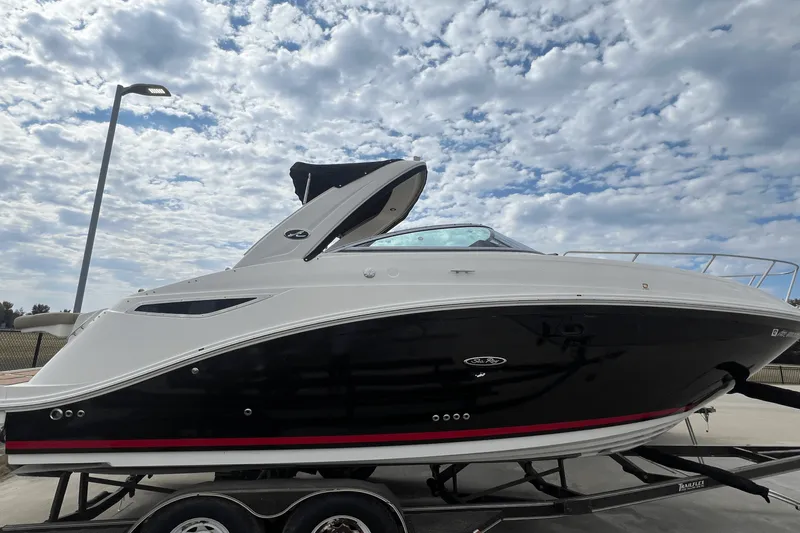 Slide: The Image of Sea Ray 260 SUNDANCER 2017 - 3