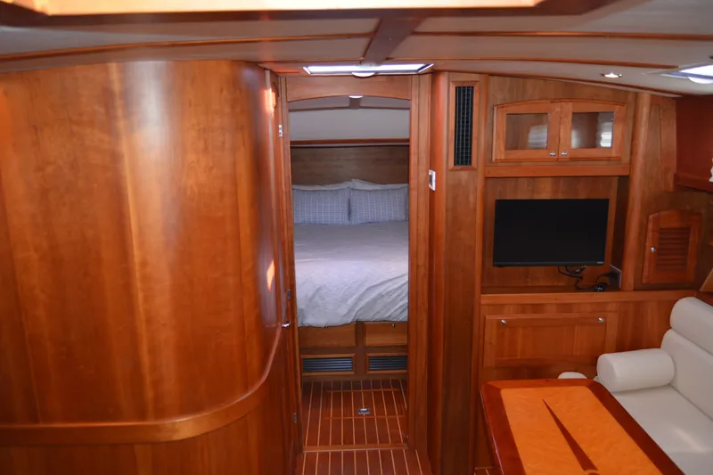 Slide: The Image of Sabre 38 Express 2005 - 59