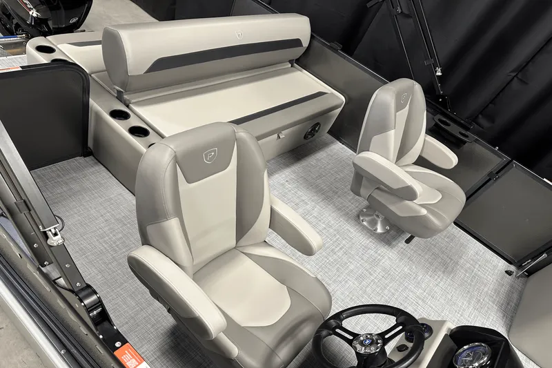 Slide: The Image of Premier 200 Sunscape 2025 - 15