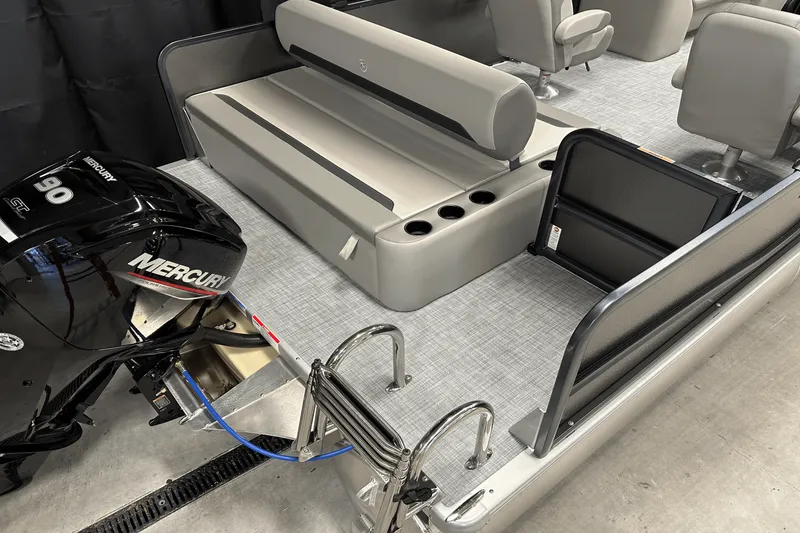 Slide: The Image of Premier 200 Sunscape 2025 - 19