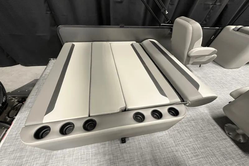 Slide: The Image of Premier 200 Sunscape 2025 - 27