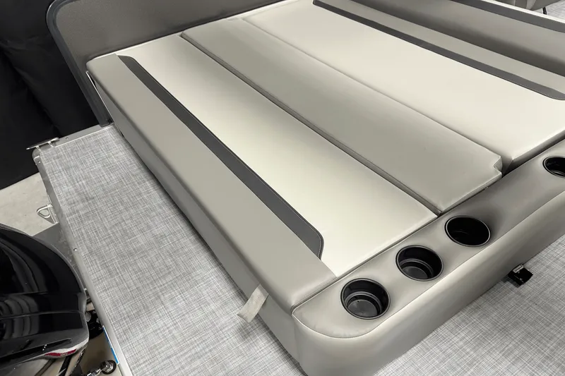 Slide: The Image of Premier 200 Sunscape 2025 - 28