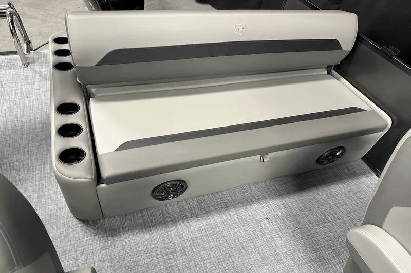 Slide: The Image of Premier 200 Sunscape 2025 - 37