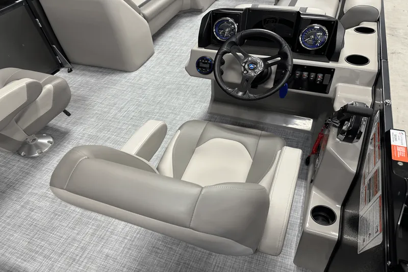 Slide: The Image of Premier 200 Sunscape 2025 - 48