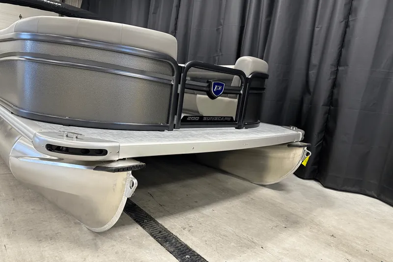 Slide: The Image of Premier 200 Sunscape 2025 - 5