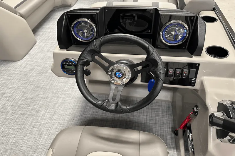 Slide: The Image of Premier 200 Sunscape 2025 - 52