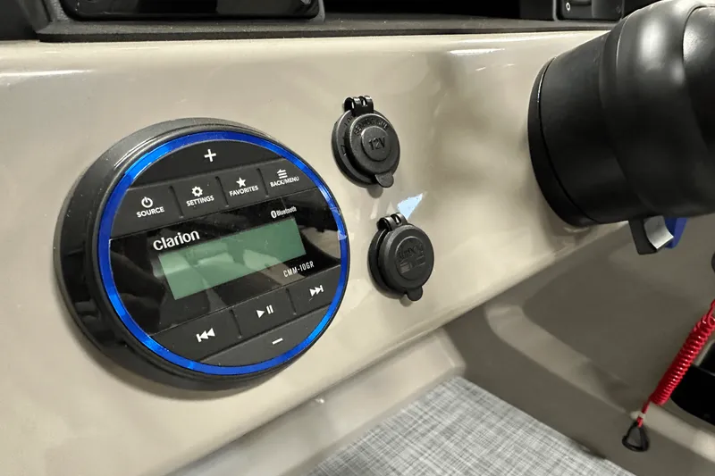 Slide: The Image of Premier 200 Sunscape 2025 - 53