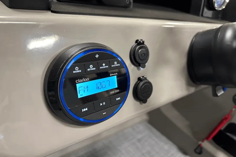 Slide: The Image of Premier 200 Sunscape 2025 - 84