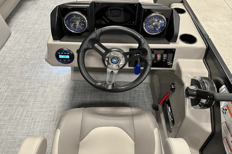 Slide: The Image of Premier 200 Sunscape 2025 - 85