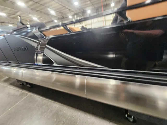 Slide: The Image of Avalon 2385 25 LSZ VRL 2026 - 6