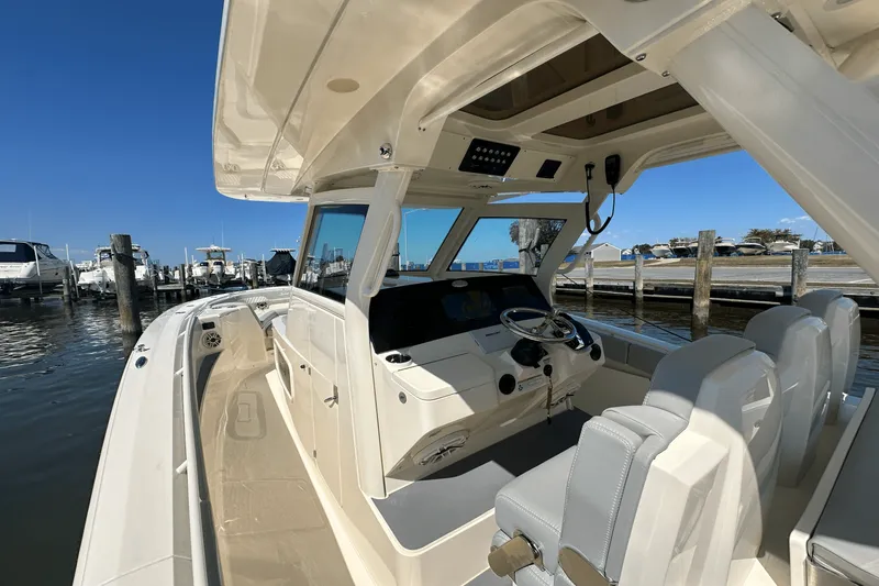 Slide: The Image of Scout 357 LXF 2025 - 19