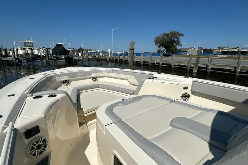 Slide: The Image of Scout 357 LXF 2025 - 24