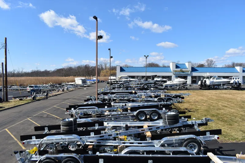 Slide: The Image of Venture Trailers Bunk 2026 - 5