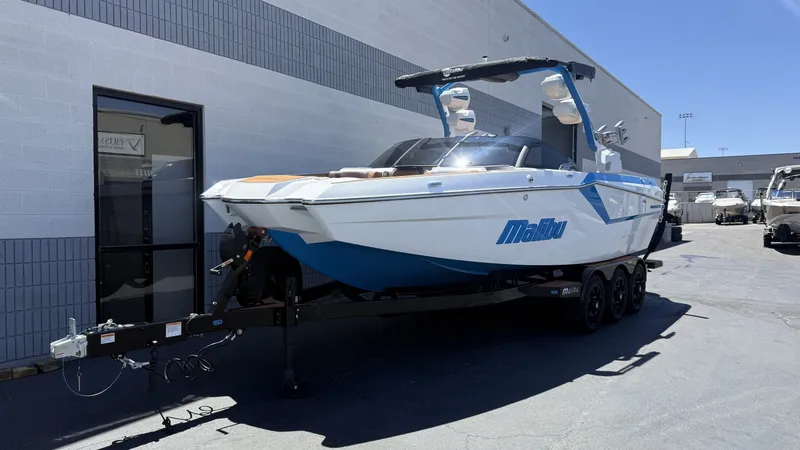 Slide: The Image of Malibu 24 MXZ 2026 - 1