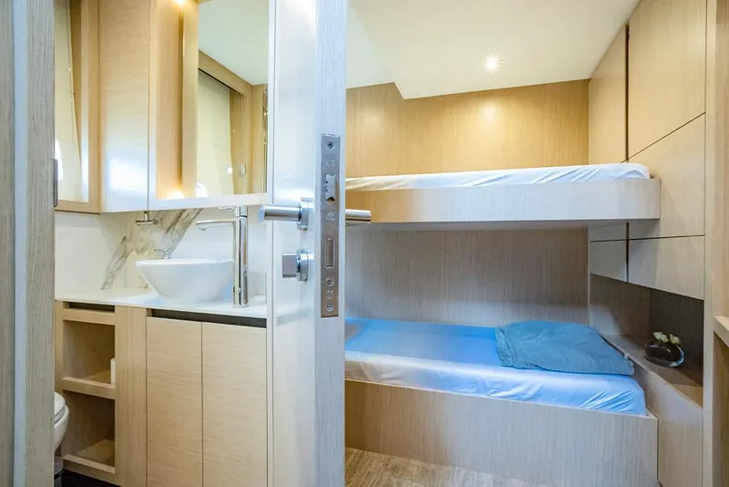 Slide: The Image of Aquila 70 Luxury 2024 - 23