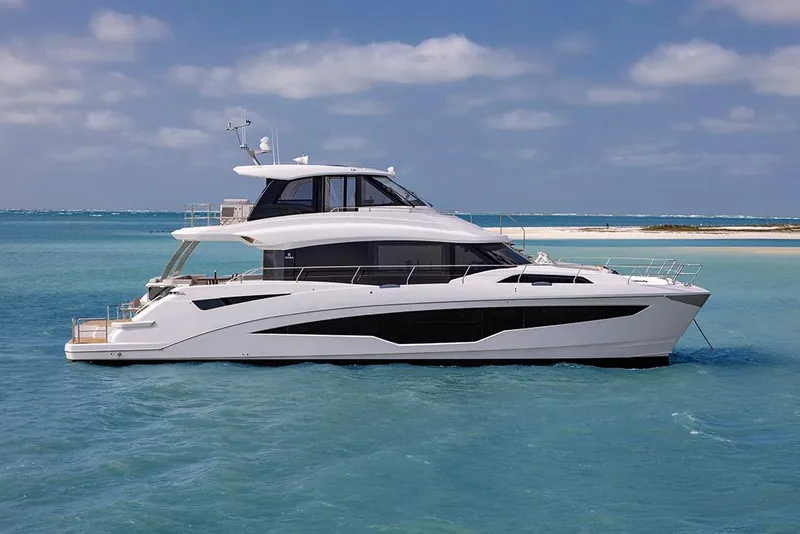 Slide: The Image of Aquila 70 Luxury 2024 - 3