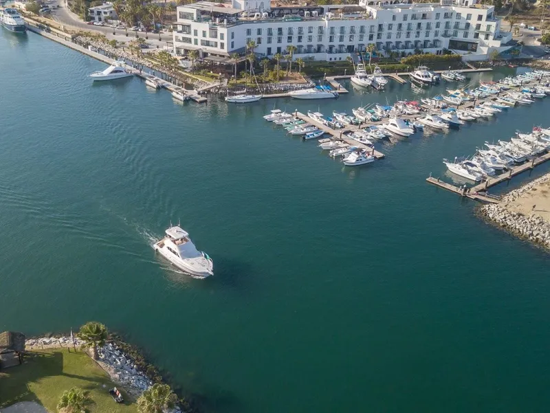 Slide: The Image of Riviera 47 Open Flybridge Series II 2005 - 5