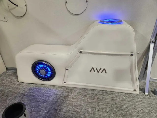 Slide: The Image of Avalon 2385 25 Catalina QL 2026 - 11