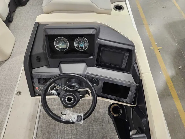 Slide: The Image of Avalon 2385 25 Catalina QL 2026 - 20