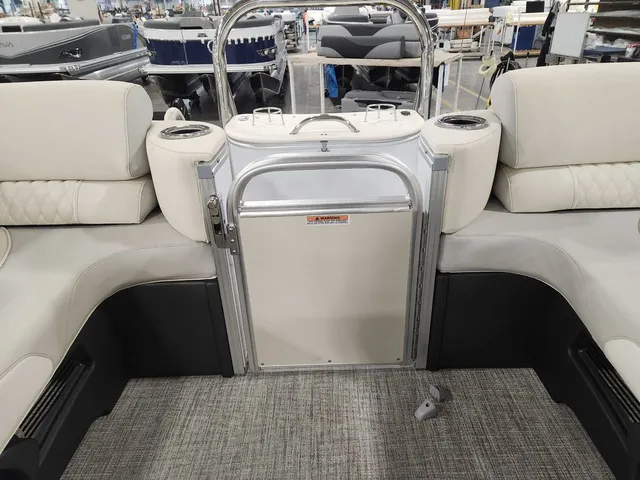 Slide: The Image of Avalon 2385 25 Catalina QL 2026 - 23