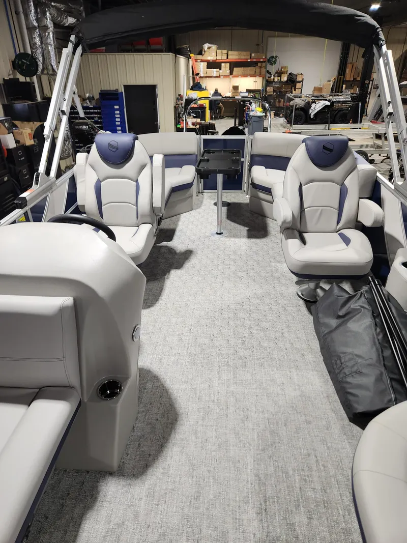 Slide: The Image of Southbay 220RSLE 2026 - 4