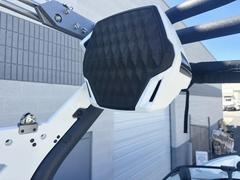 Slide: The Image of Malibu 24 MXZ 2025 - 9