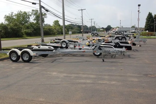 Slide: The Image of Venture Trailers Aluminum Tandem Axle Bunks VATB-6425 2024 - 23