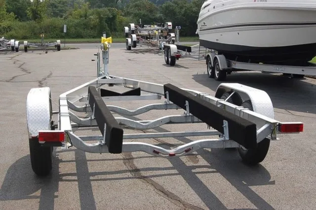 Slide: The Image of Venture Trailers Aluminum Tandem Axle Bunks VATB-6425 2024 - 27