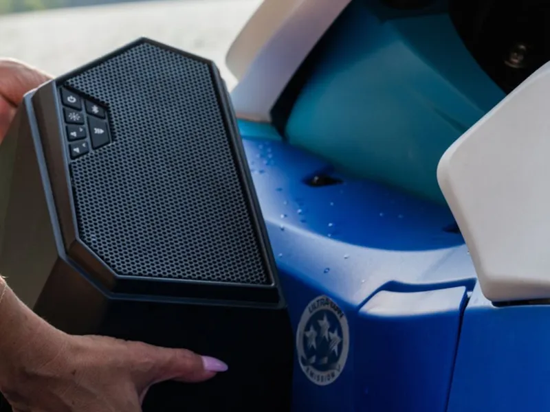 Slide: The Image of Yamaha JetBlaster DLX 2-Up 2027 - 4