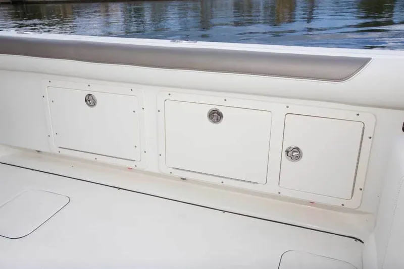 Slide: The Image of World Cat 295CC Center Console 2026 - 17
