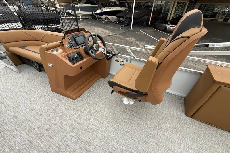 Slide: The Image of Avalon Venture 85 Cruise 2026 - 23