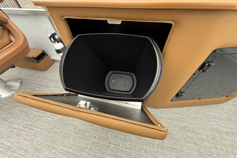 Slide: The Image of Avalon Venture 85 Cruise 2026 - 16