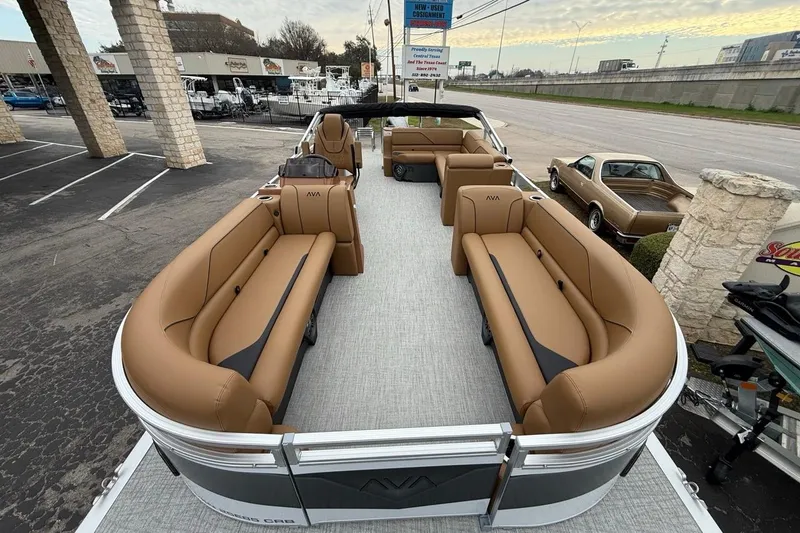 Slide: The Image of Avalon Venture 85 Cruise 2026 - 7