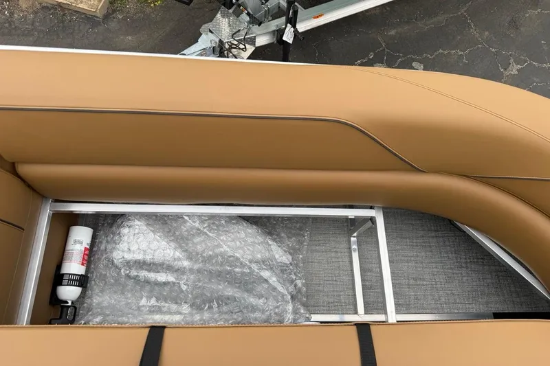 Slide: The Image of Avalon Venture 85 Cruise 2026 - 35