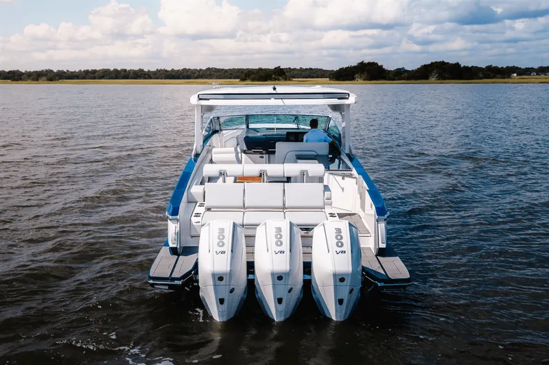 Slide: The Image of Aviara AV36 Outboard 2024 - 2