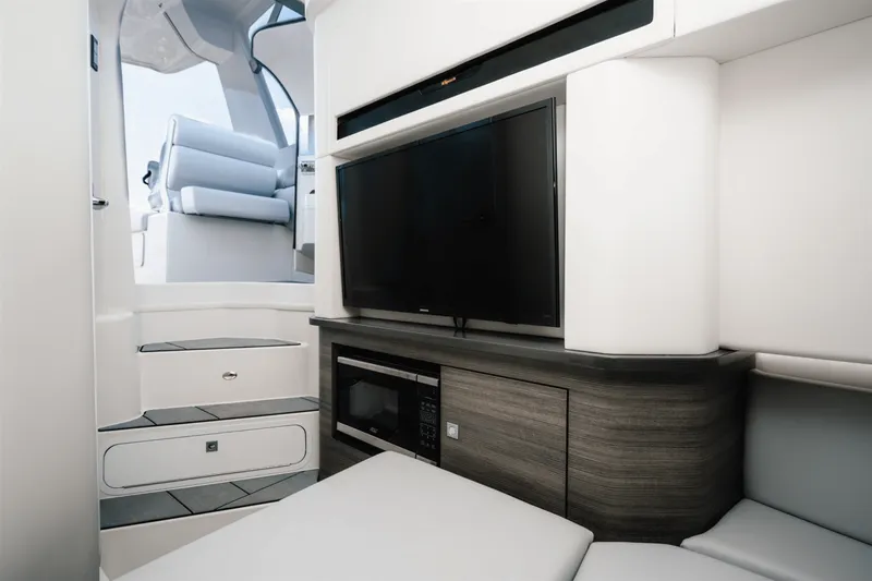 Slide: The Image of Aviara AV36 Outboard 2024 - 21