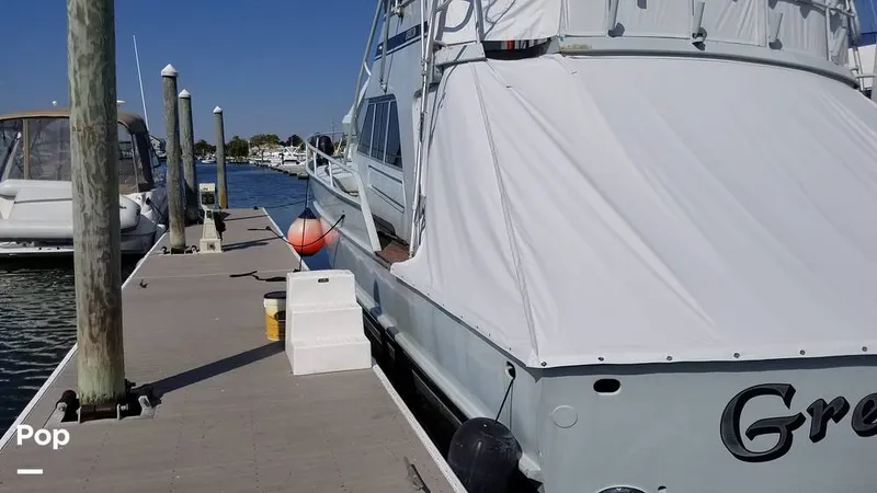 Slide: The Image of Striker 60 1981 - 6508895