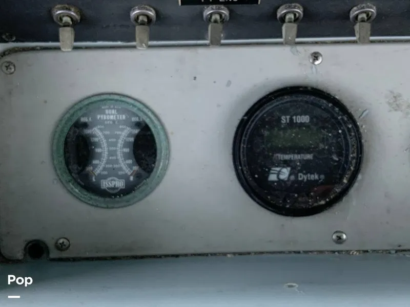 Slide: The Image of Striker 60 1981 - 8572103