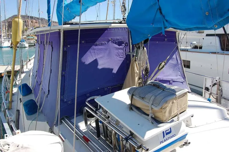 Slide: The Image of Liferaft - Six Persons Plastimo Life Raft - 8237766