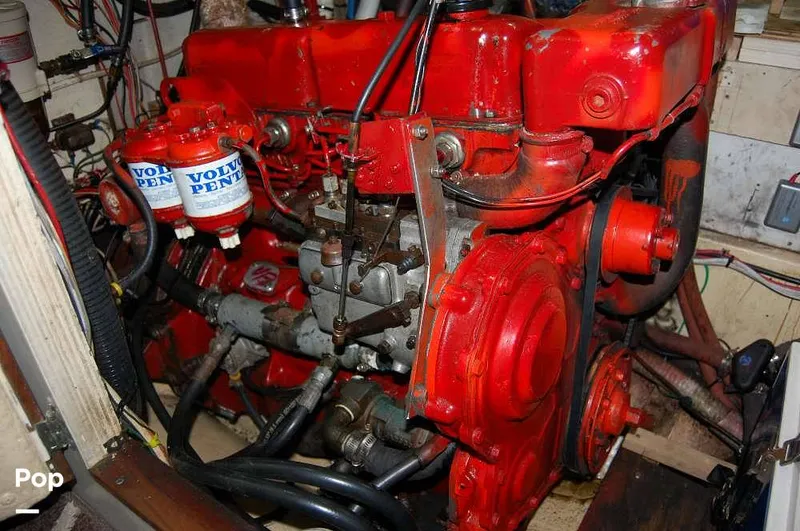 Slide: The Image of Engine - Ford Lehman 80 HP Diesel - 8237981