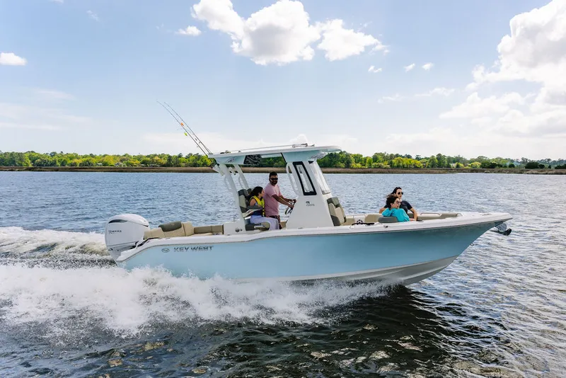 Slide: The Image of Key West Boats 249 FS 2027 - 0